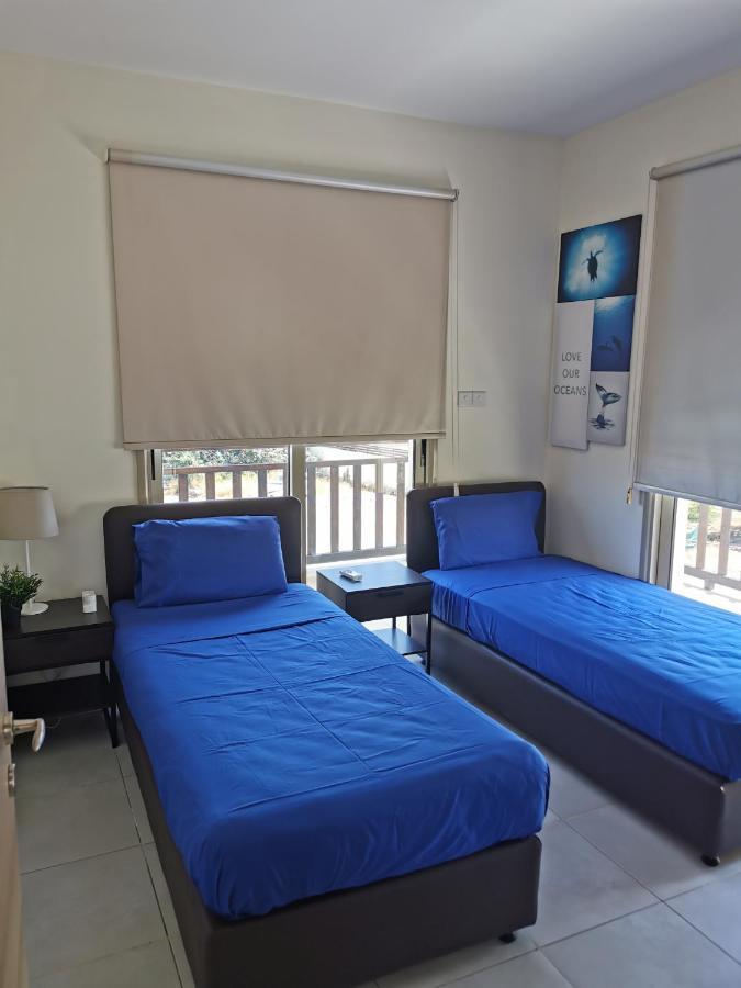Sea View Apartment 普罗塔拉斯 外观 照片