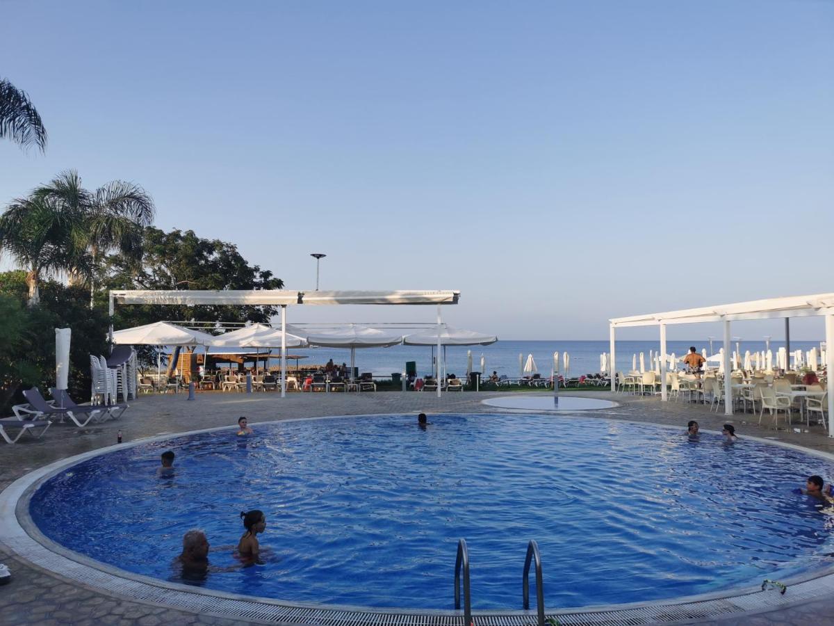 Sea View Apartment 普罗塔拉斯 外观 照片