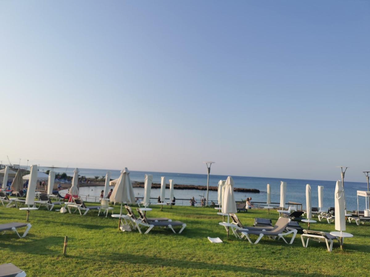 Sea View Apartment 普罗塔拉斯 外观 照片