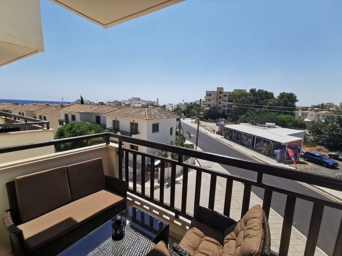 Sea View Apartment 普罗塔拉斯 外观 照片