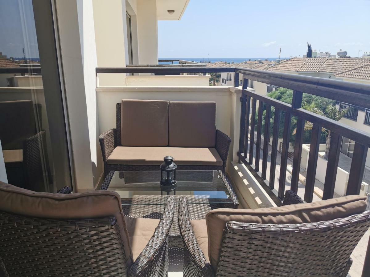 Sea View Apartment 普罗塔拉斯 外观 照片