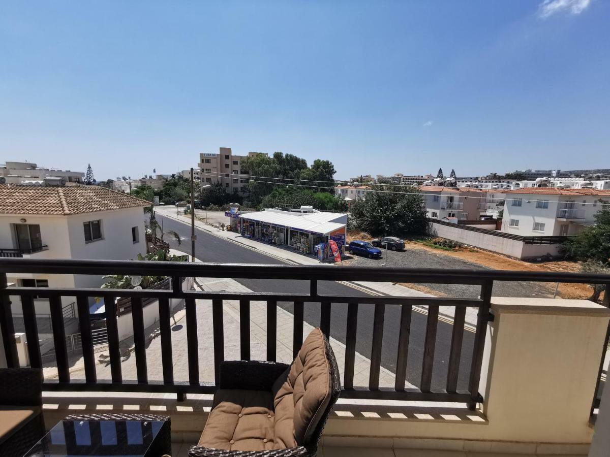 Sea View Apartment 普罗塔拉斯 外观 照片